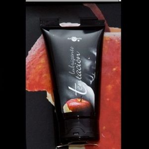 TENTACION – LUBRICANTE CON SABOR A FRUTOS ROJOS 75 ML